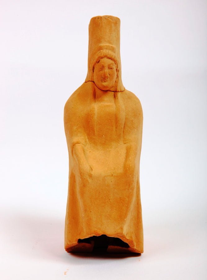 Aigeira - History - Marmara - Clay figurine of a seated female figure bearing a polos